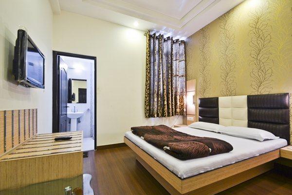 Hotel Arena Villas
